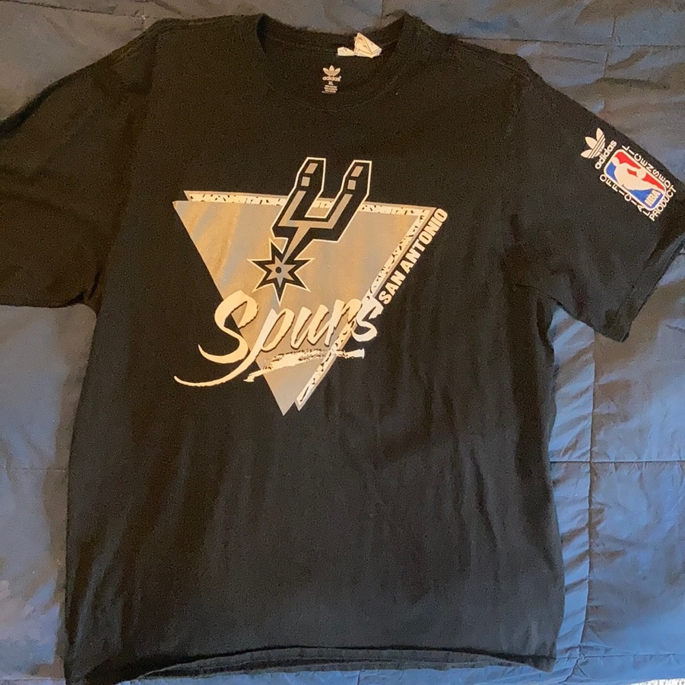 XL Spurs T shirt